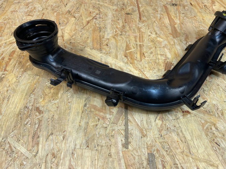 ADMISSION CONDUIT D'AIR TUYAU FIL AIR VW SKODA SEAT AUDI 05C145673B