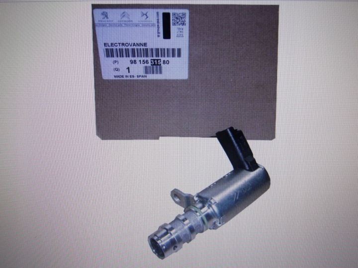KIT COURROIE DISTRIBUTION POMPE LIQUIDE REFROIDISSEMENT GATES KP55569XS-2