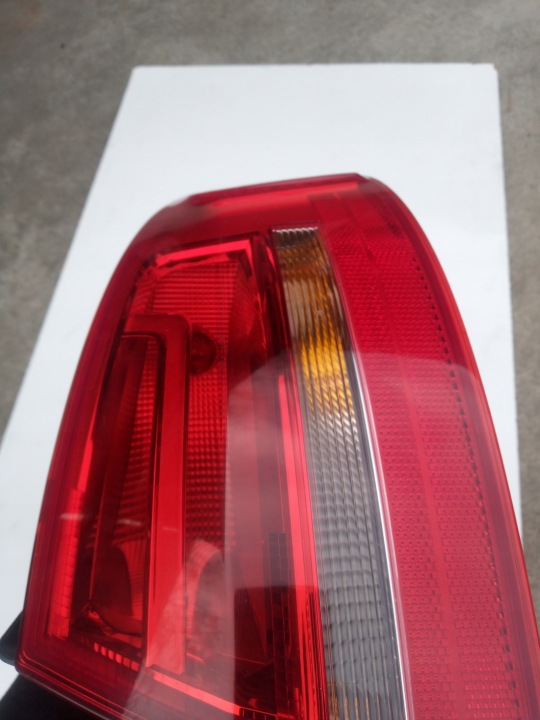 AUDI A4 B8 RESTYLAGE PHARE ARRIÈRE DROITE BERLINE 8K5945096AA 23-98