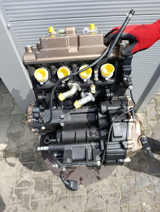 HONDA RADIO 650R RH03 MOTEUR