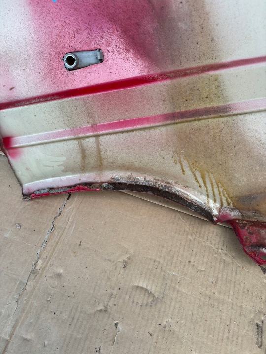 VW LT 96-06 AILE AVANT GAUCHE ORIGINAL ROUGE SANS CORROSIF