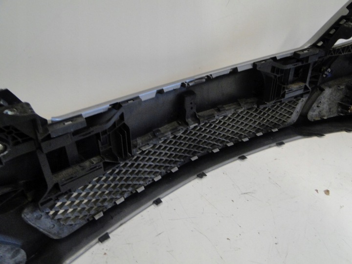 MERCEDES W212 212 AVANT RESTYLAGE PARE-CHOCS AVANT PTS LAVE-GLACES AVANTGARDE