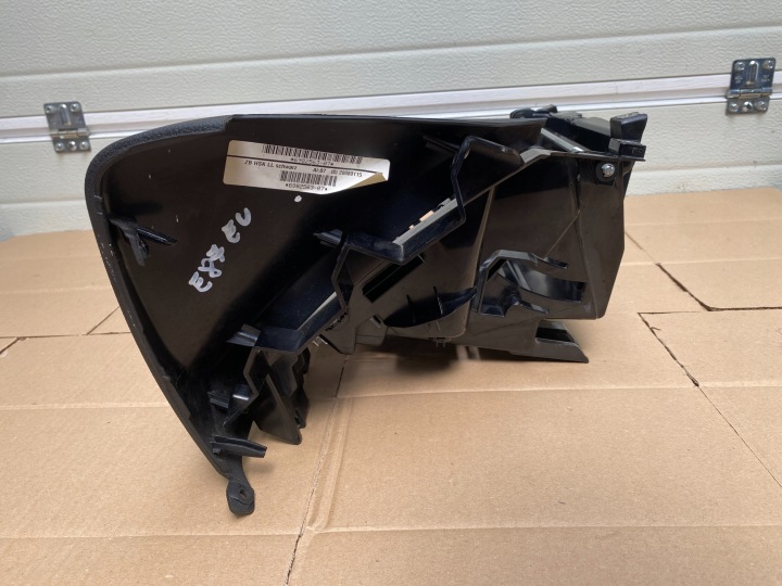 BMW 1 E81 E87 BOÎTE À GANTS DROIT AVANT PASSAGER 6962624