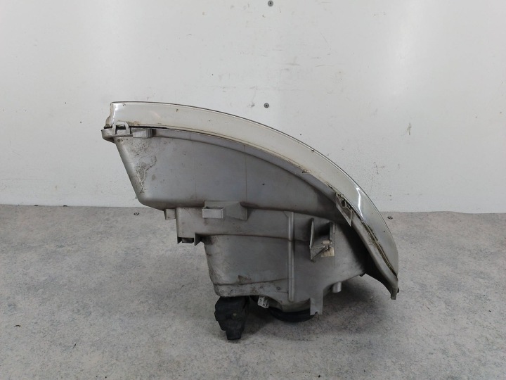 PHARE AVANT GAUCHE RENAULT TRAFIC II 91165719 7700311371 VALEO 1.9 DCI