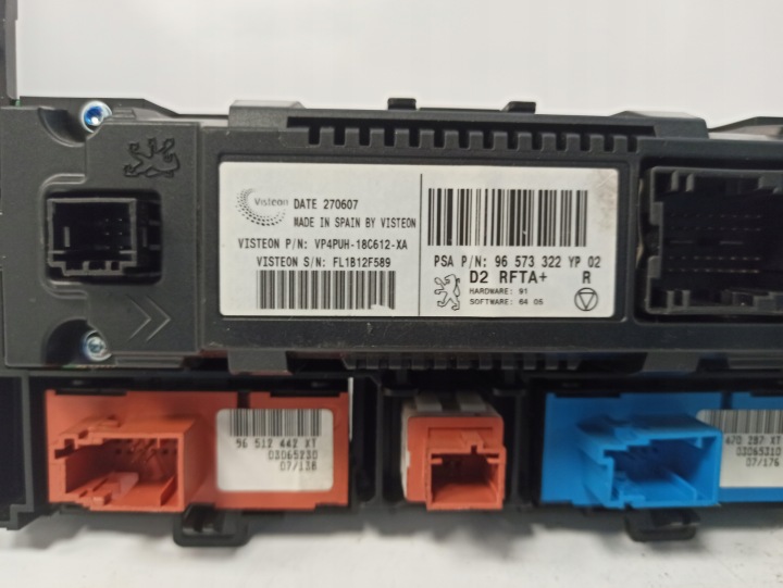 PEUGEOT 407 AUTORADIO CD PANNEAU CLIMATISATION 9660647677 96573322YP