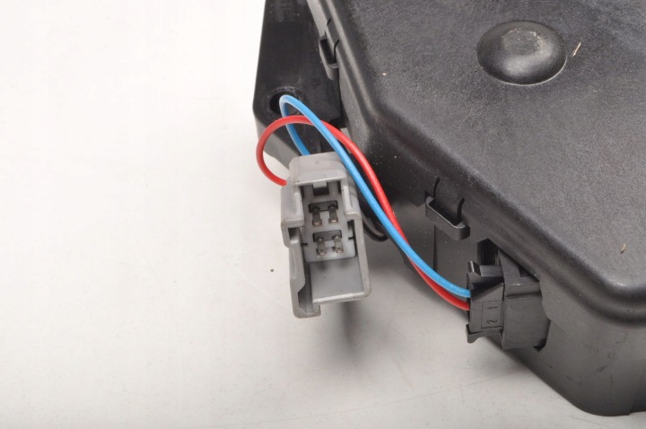 VOLVO XC60 I SERRURE COUVERCLES DE COFFRE COUVERCLES DE COFFRE 31335116