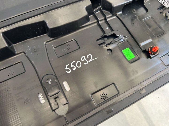 AUDI A3 SPOILER COUVERCLES DE COFFRE ARRIÈRE COUVERCLES DE COFFRE ARRIÈRE 2024 BERLINE COMPACTE 4/5DR GRIS