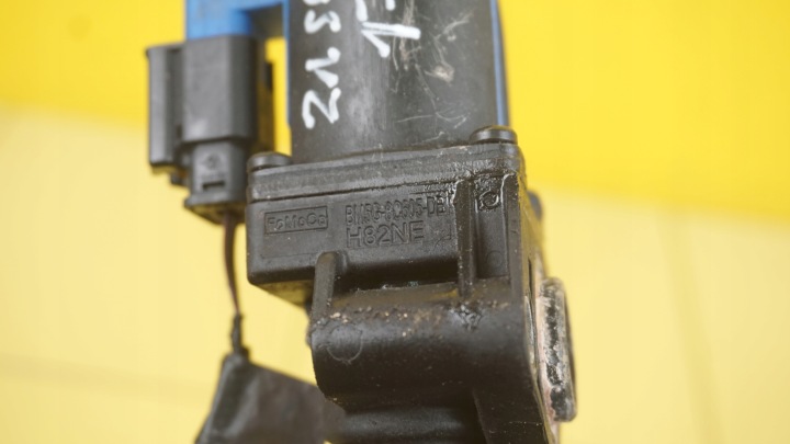 FOCUS MK3 1.6 ECOBOOST 15R 182KM JTDA SOUPAPE RÉCHAUFFEURS BM5G-8C605-DB