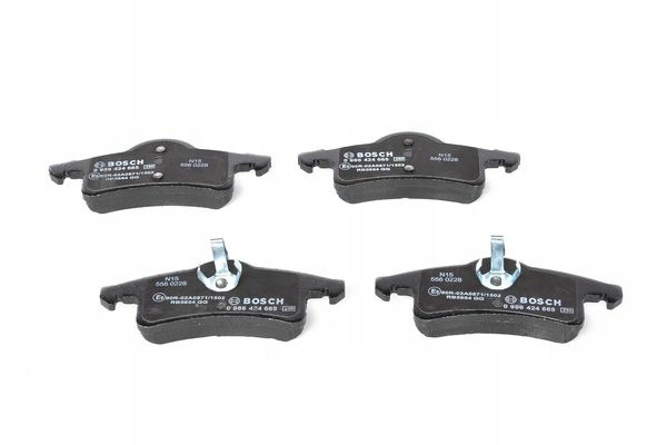 PLAQUETTES FREIN JEEP GRAND CHEROKEE 99-0 0 986 424 665 BOS