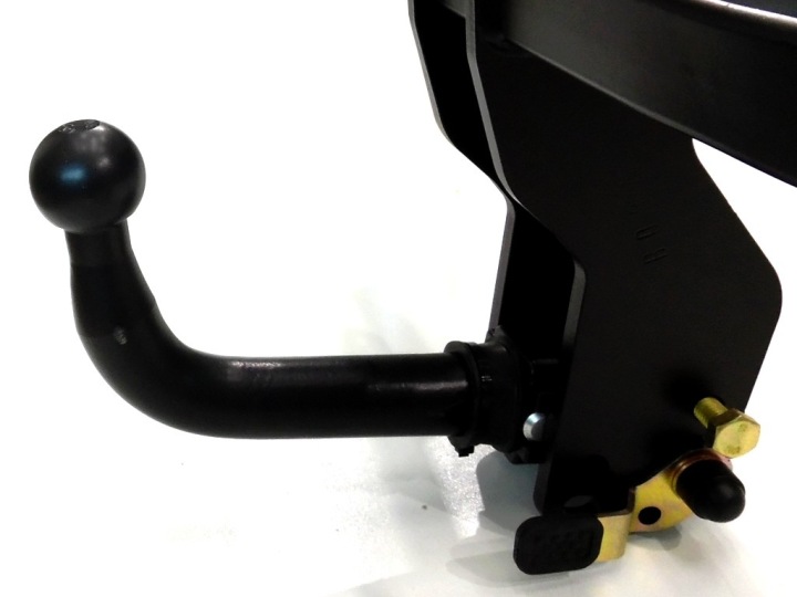 CROCHET ATTELAGE B08A BMW SERIA5 V E39 95-2003+MODUL