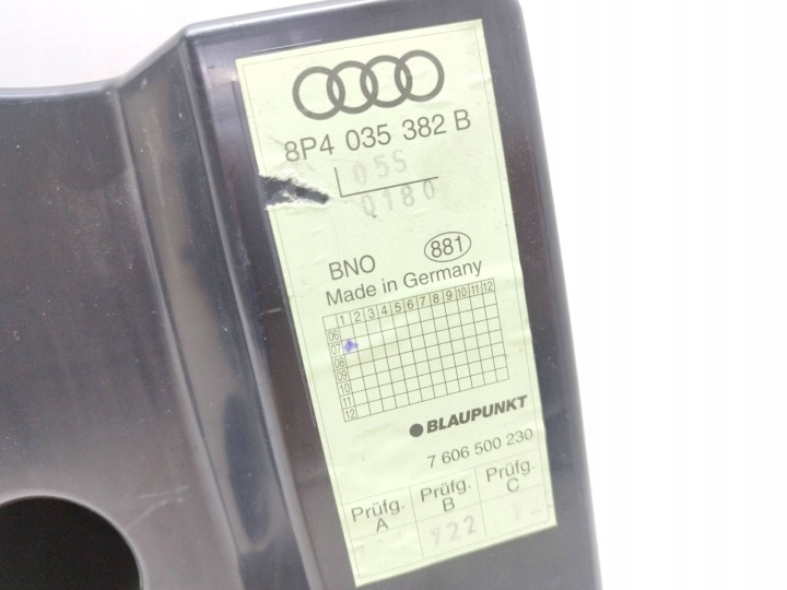 2010 AUDI A3 S3 8P HAUT-PARLEUR DE GRAVES 8P4035382B