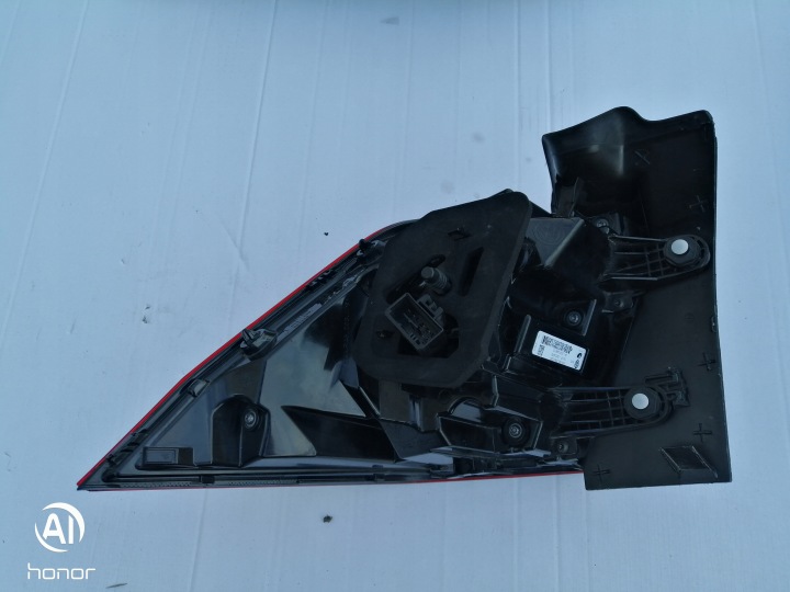 PHARE ARRIÈRE DROITE 5NA945208K IQ.LIGHT VW TIGUAN II LIFT 23R