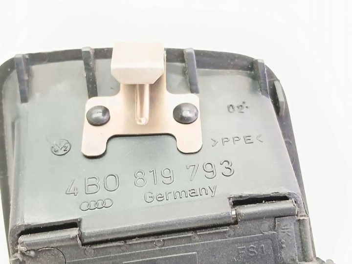 CONDUITES D'AIR TABLEAU DE BORD INSTRUMENTATION AUDI 4B0819793 1.9L DIESEL 2002