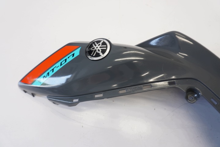 YAMAHA MT-07 21-23 REVÊTEMENT DÉFLECTEUR D'AIR RÉSERVOIR RÉSERVOIR CARBURANTS GAUCHE