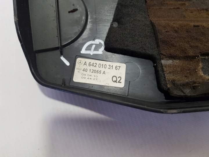 PROTECTION COUVERCLE MOTEUR MERCEDES W164 W218 3.0 V6