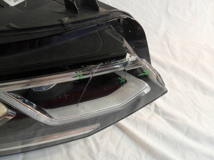 PROJECTEUR AVANT CÔTÉ DROITE VOLKSWAGEN TIGUAN 5NN941082D