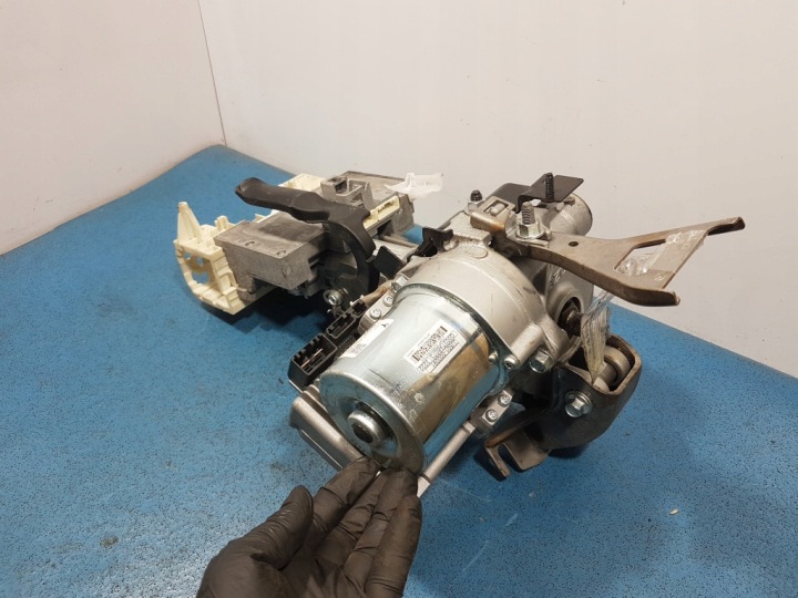 MAZDA CX-5 I 2.0 SUPPORT ÉLECTRIQUE K011-3210XE