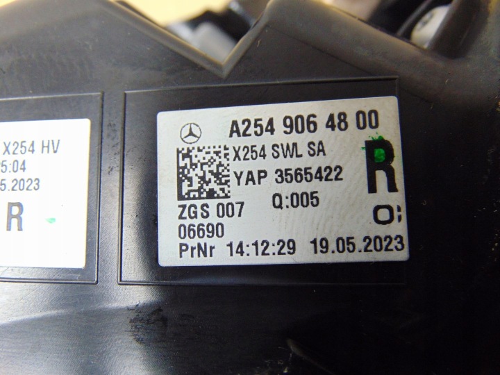 PHARE DROITE ARRIÈRE LED MERCEDES GLC W254 A2549064800 EUROPE