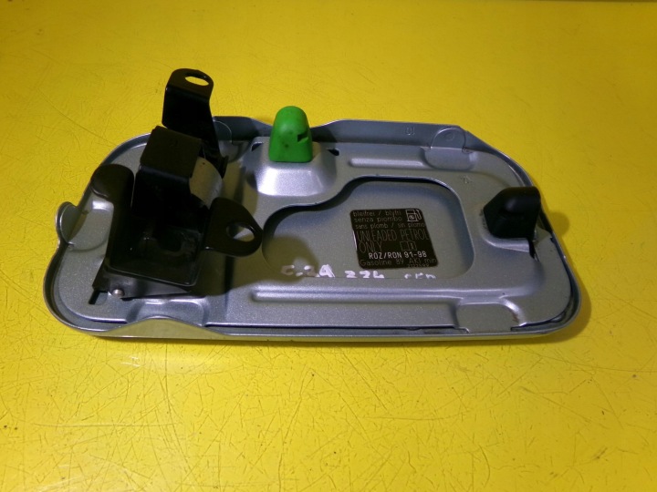 CLAPET GOULOTTE DE REMPLISSAGE CARBURANTS BMW 5 E39 CODE LAK: 334/6 2122599 NR251