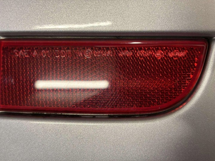 ANGLE PARE-CHOCS DROIT ARRIÈRE MERCEDES VITO 639 LIFT A6398806271