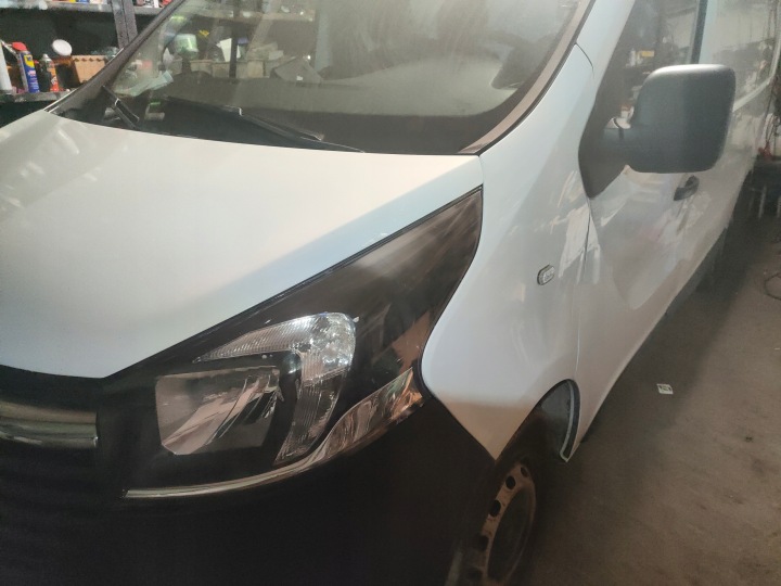 COMPLET AVANT PARE-CHOCS PHARES OPEL VIVARO B L474 CAPOT EUROPE RADIATEURS
