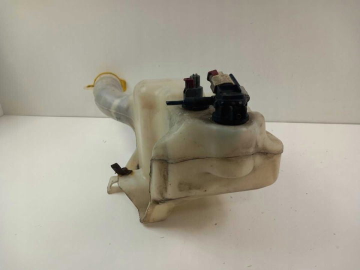 CHRYSLER 300C BERLINE RÉSERVOIR LIQUIDE LAVE-GLACES 04805740AA