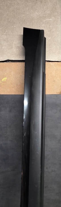 MOULURE SEUIL GAUCHE BMW I4 G26 MODULE