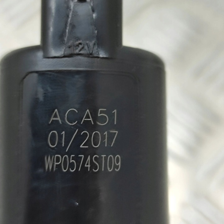 CITROEN C4 CACTUS 2016 POMPE LAVE-GLACE VITRES AVANT AVANT