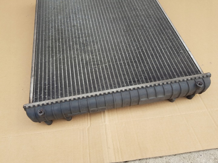 RADIATEUR EAU AUDI A2 1.2 1.4 1.6 TRÈS EN BON ÉTAT FONCTIONNEL ORIGINAL