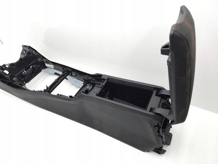 BMW 1 F40 2020 ACCOUDOIR TUNNELS CENTRAL