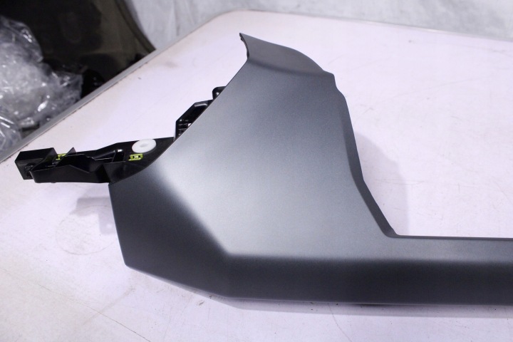 AUDI E TRON GT CHÂSSIS BOÎTE À GANTS TABLEAU DE BORD INSTRUMENTATION GRILLES COMPLET 4J3854377