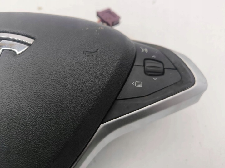 TESLA MODÈLE AVEC 2014 COUSSIN SÉCURITÉ CONDUCTEUR 102250600C