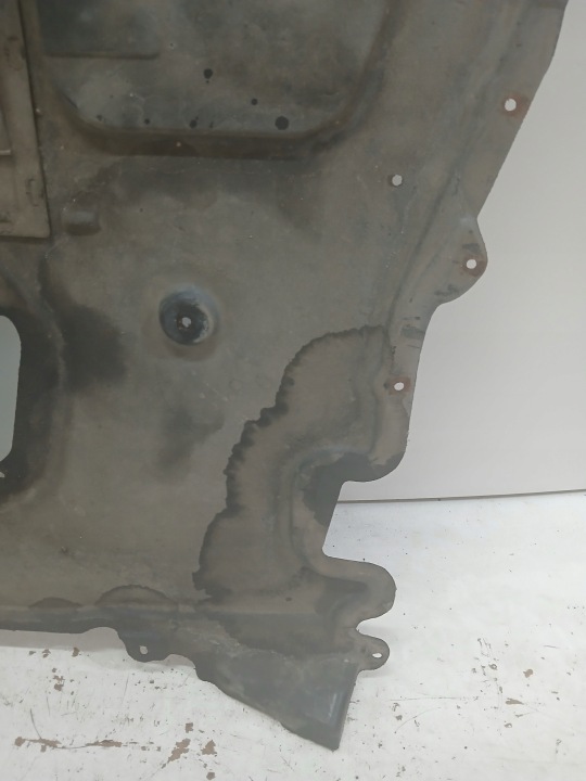 BMW E60 E61 PROTECTION SOUS BOÎTES MANUEL