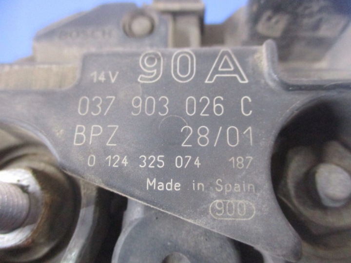 AUDI A2 8Z 1.4B ALTERNATEUR 037903026C BOSCH 0124325074 90A TESTOWANY