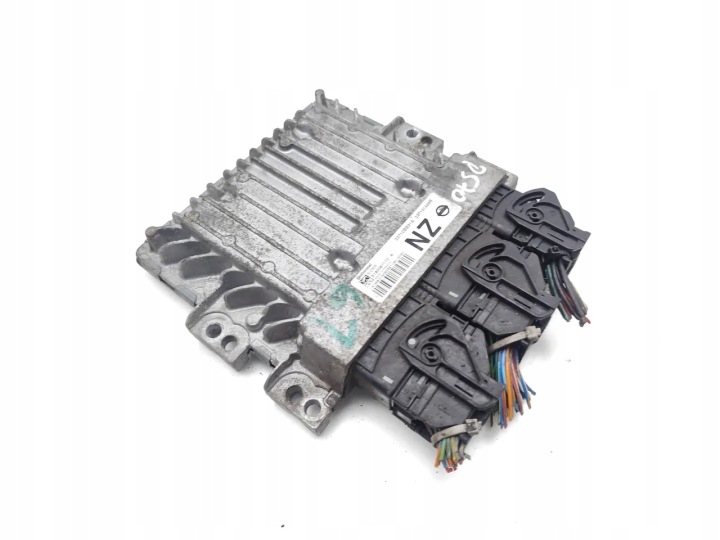 NISSAN QASHQAI CONTRÔLEUR MODULE ECU 1.5 DCI DIESEL 81KW (110 HP) 2012 SUV