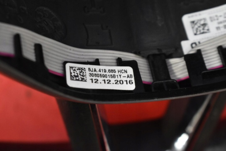 VOLANT SKOZANA MULTIFONCTIONNELLE 5E0419091BE SKODA RAPID 12-17