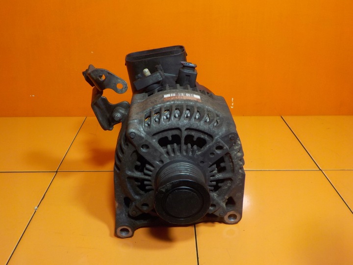 BMW 1 F20 3 F30 1.6 B 15R 136KM N13B16A ALTERNATEUR 7605060 104210-6333