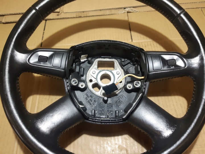 AUDI Q5 8R A3 8P A4 A5 VOLANT CUIR MULTIFONCTION 4 RAMIENNA 8R0419091B