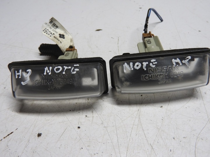 NISSAN NOTE II E12 12-16 AMPOULE CADRE DE PLAQUE D'IMMATRICULATION