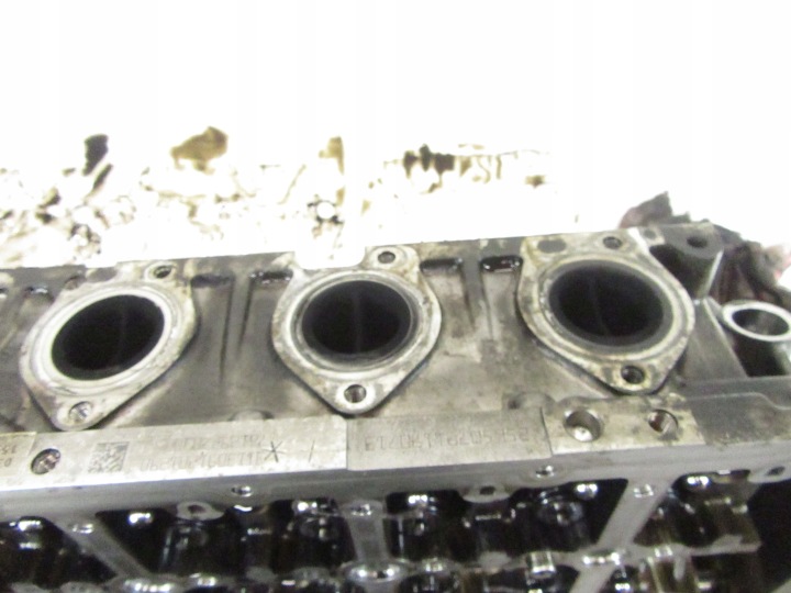 CULASSE MOTEUR BMW F01 F02 F07 F10 F11 F15 F16 F25 F30 F31 F36 N57 N57D30