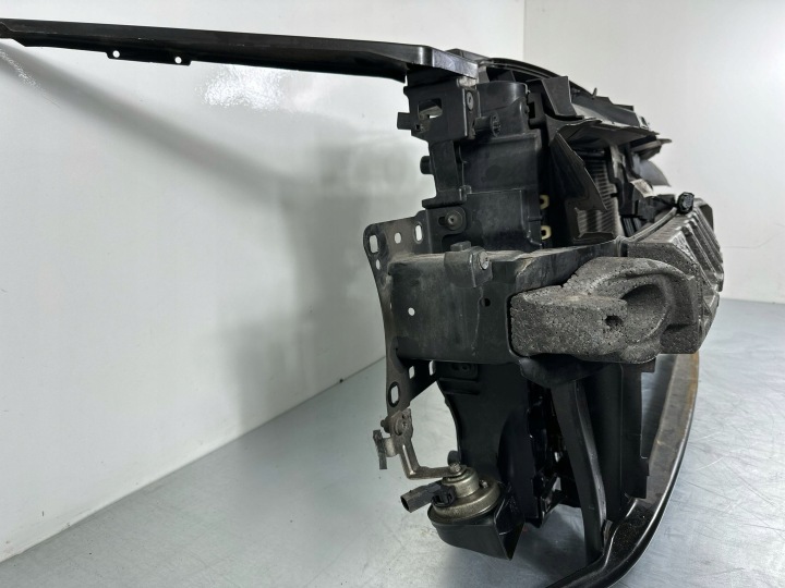 PANNEAU AVANT VOLKSWAGEN PASSAT B8 5Q0959455AH 4-MOTION