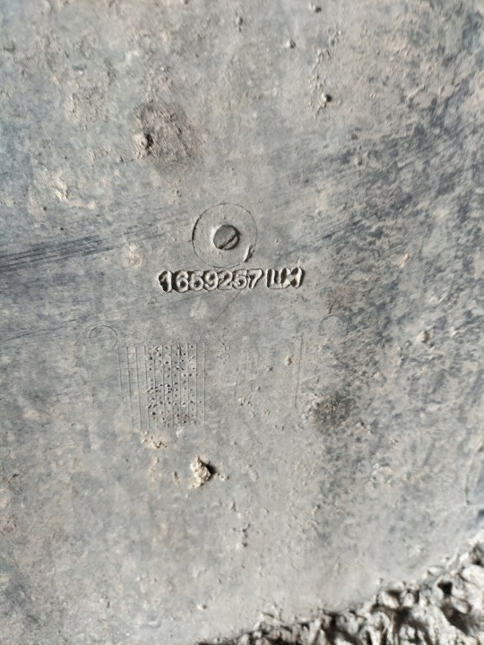 AILE COURBURE PASSAGE DE ROUE DAF 105 XF GAUCHE AVANT