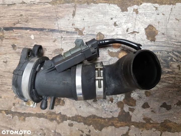 INJECTEUR DROIT BRIDE CONDUIT D'AIR BMW R1200 C BOND