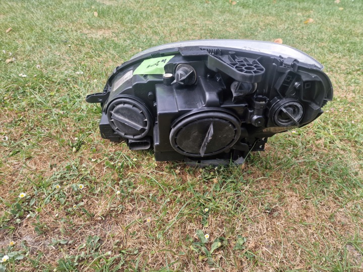 MERCEDES-BENZ C W204 COMPLÈTE DROITE CÔTÉ PHARE AVANT A2048203059