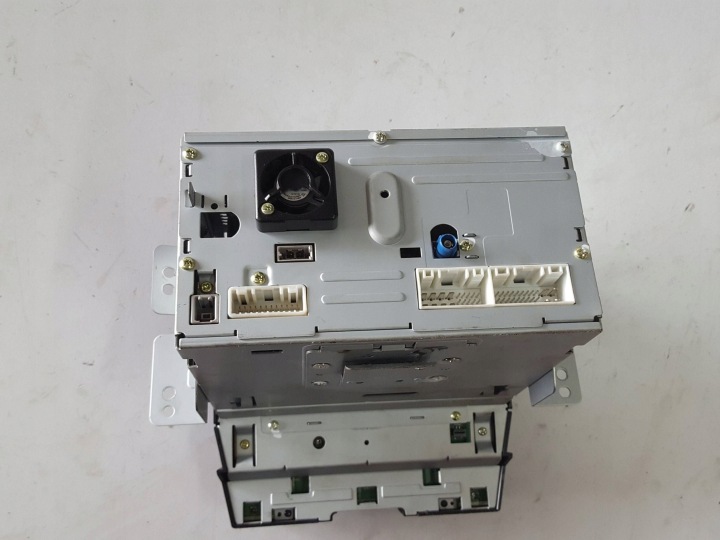 STACJA MULTIMEDIALNA HYUNDAI I40 965603Z000