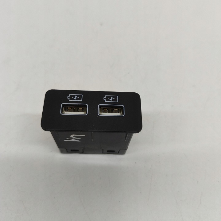 BYD TANG II 2023 PRISE RACCORD USB