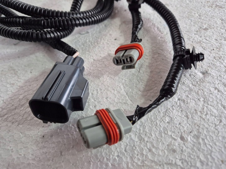 FAISCEAU DE CÂBLES FILS PHARES ANTIBUÉE 68197065AA DODGE RAM 1500 13-19