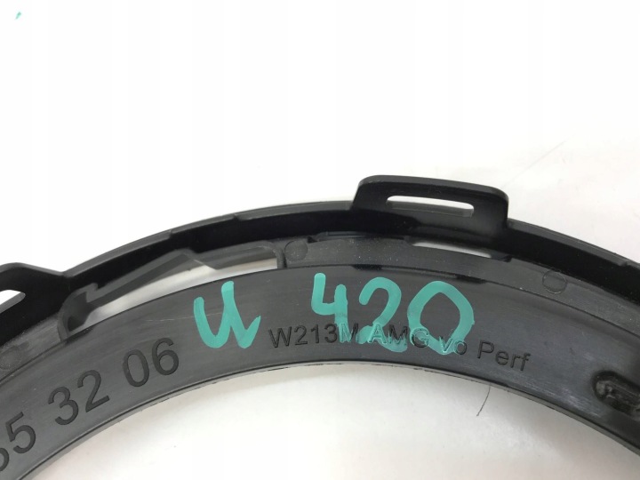 AUTRE OZNACZENIA MERCEDES-BENZ E AMG W213 A2138853206