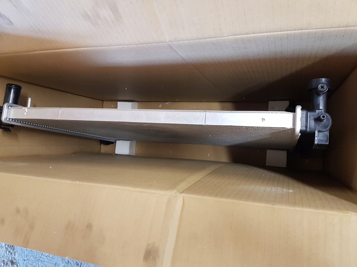 RADIATEUR EAU INFINITI EX37 FX35 FX50 214601BF5A