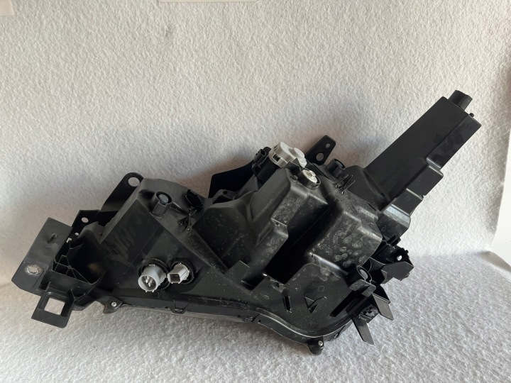 PROJECTEUR DROIT AVANT MAZDA CX-5 COMPLET LED K124-51030, K2442, W3953R